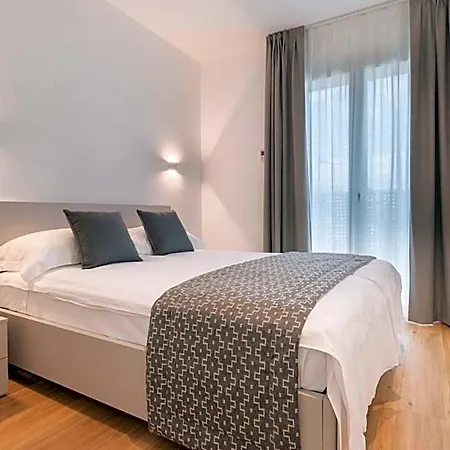 Aparthotel Superior 4*