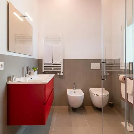 Superior Aparthotel 4*