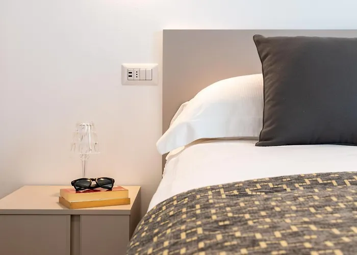 Superior Aparthotel 4*